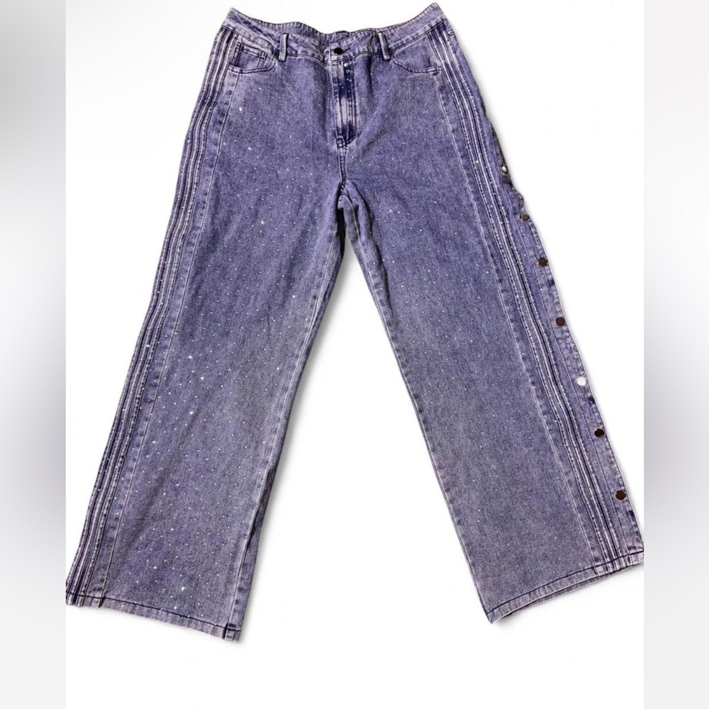 Women's Wide Leg Jeans with side Button Detail 36 by 30